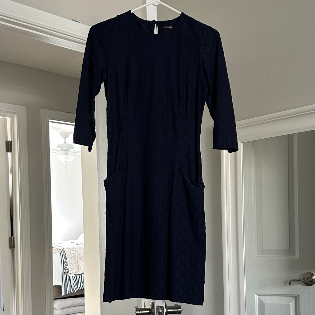 J Mclaughlin Classic Navy Sheath Dress With Pockets - Women's
